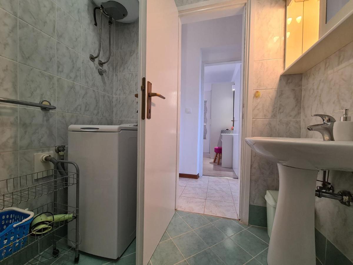 Apartments Slavko 1179 Banjole Bagian luar foto